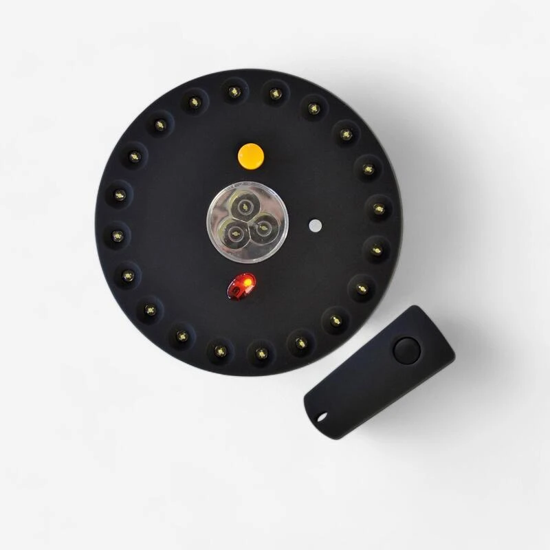 Lampe PêCHE De La CARPE + TELECOMMANDE 1 Lampe PêCHE De La CARPE + TELECOMMANDE